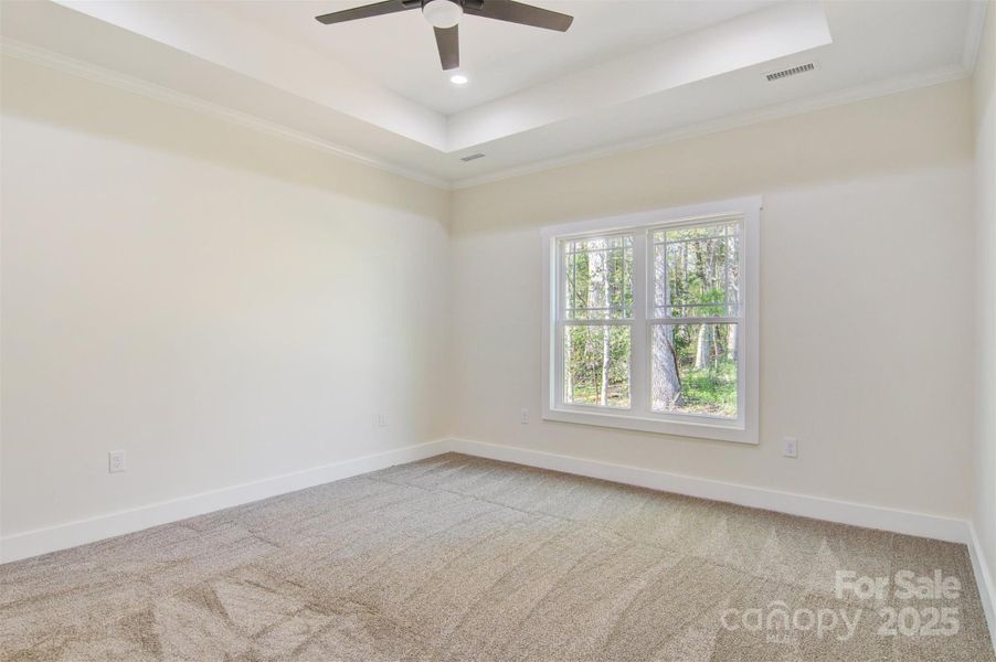Spacious, unfurnished interior of a new home in , Hickory (Image 16).