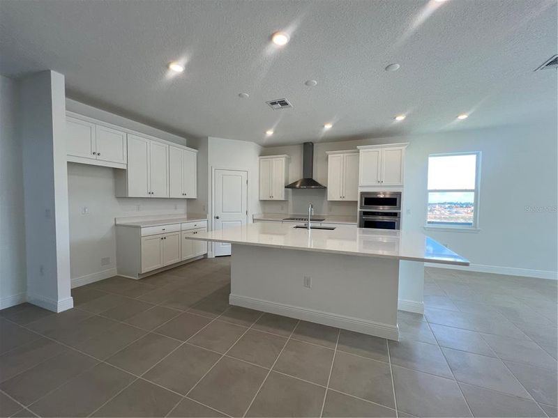 Furnished interior view inside a new home in Hills of Minneola, Minneola (Image 10). Furnished interior view inside a new home in Hills of Minneola, Minneola (Image 10).