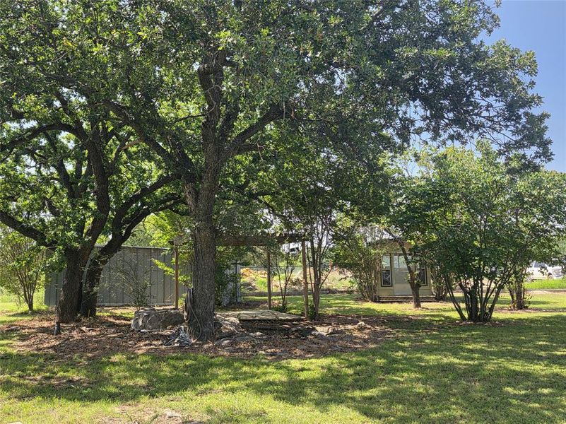 Natural landscape and outdoor views near in Brownwood (Image 17). Natural landscape and outdoor views near in Brownwood (Image 17).