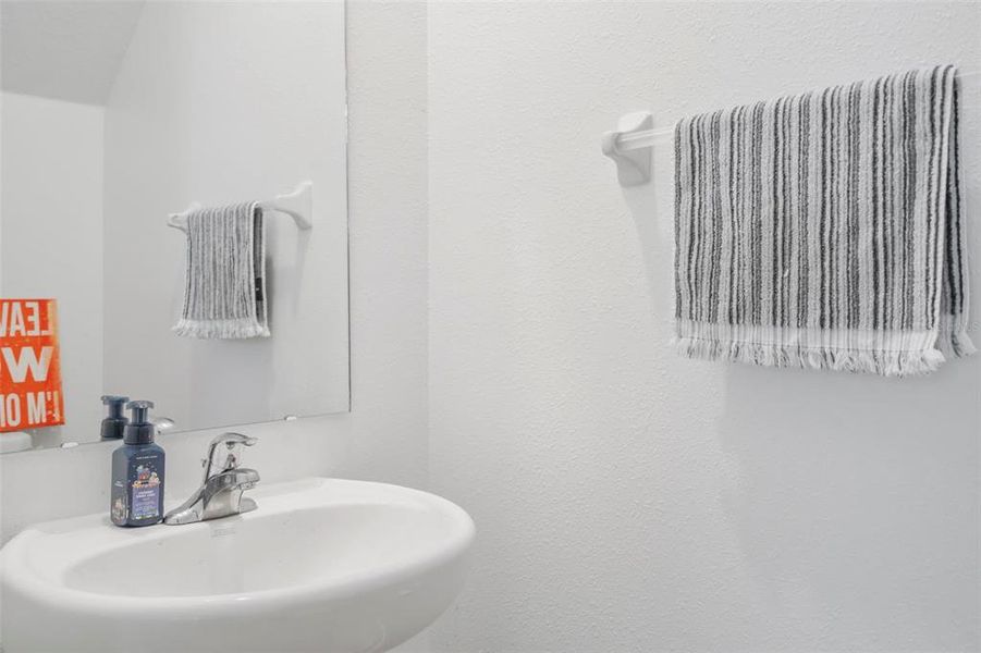 Furnished interior view inside a new home in , Land O' Lakes (Image 17).