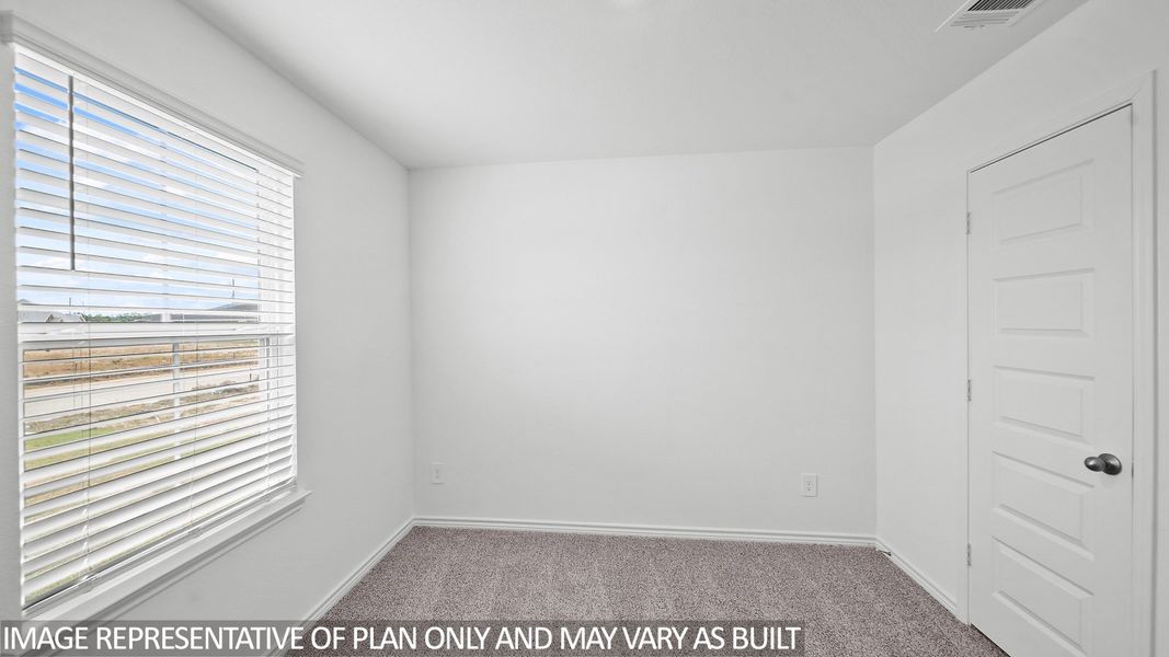 Representative unfurnished interior of a home built from the Harris by D.R. Horton in Holly Trails, Sour Lake (Image 22).