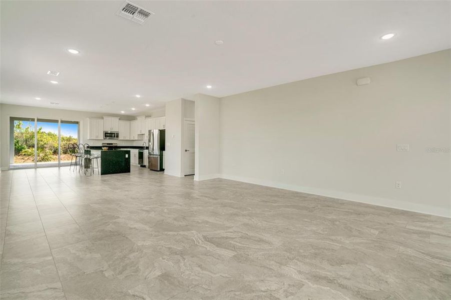 Spacious, unfurnished interior of a new home in , Rotonda West (Image 46).