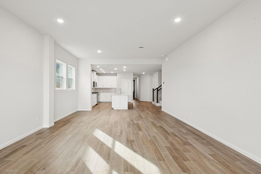 Spacious, unfurnished interior of a new home in Jubilee, Hockley (Image 27).