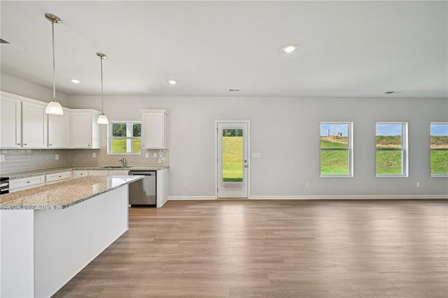 Spacious, unfurnished interior of a new home in Neely Farm, Covington (Image 16).