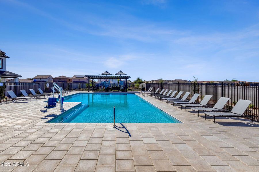 214-web-or-mls- 214-web-or-mls-