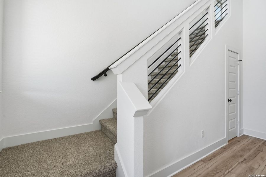 Spacious, unfurnished interior of a new home in Stillwater Ranch, San Antonio (Image 9). Spacious, unfurnished interior of a new home in Stillwater Ranch, San Antonio (Image 9).