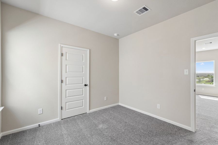 Spacious, unfurnished interior of a new home in The Canopies, Splendora (Image 29). Spacious, unfurnished interior of a new home in The Canopies, Splendora (Image 29).