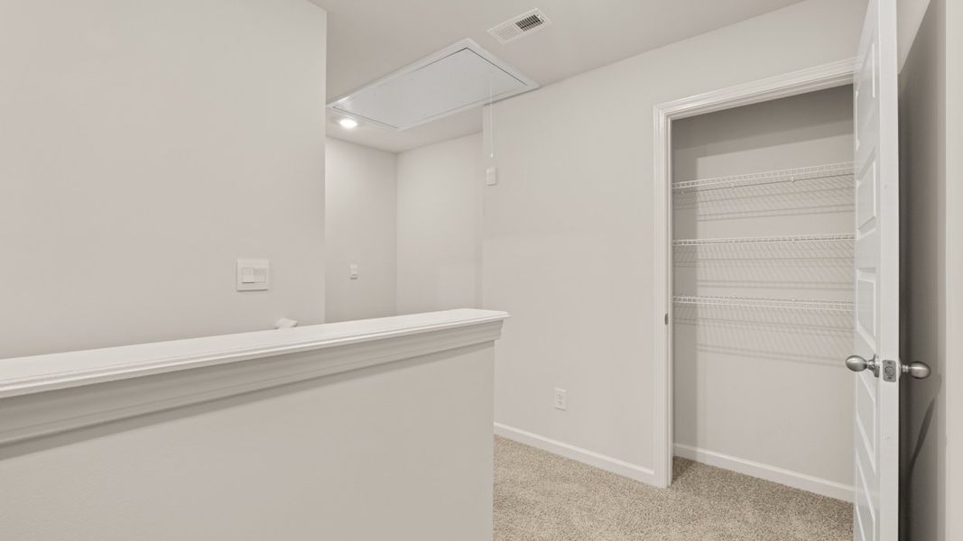 Representative unfurnished interior of a home built from the Stratford by D.R. Horton in Independence Villas and Townhomes, Loganville (Image 30).