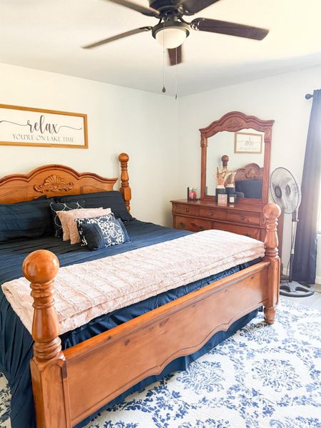Furnished interior view inside a new home in , Groesbeck (Image 9).