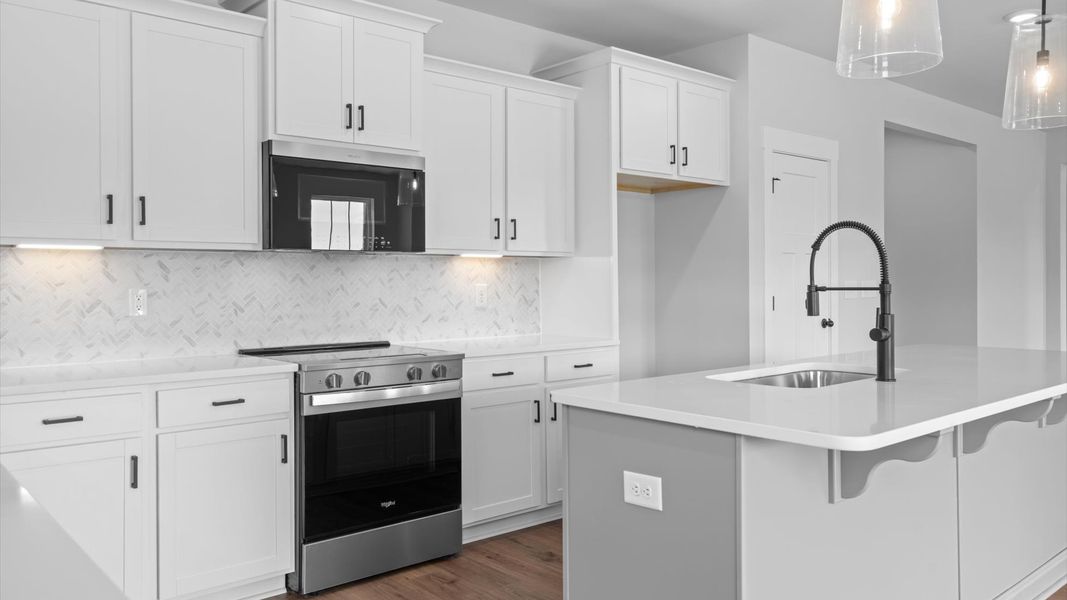 Furnished interior view inside a new home in Pinebrook, Woodruff (Image 10).