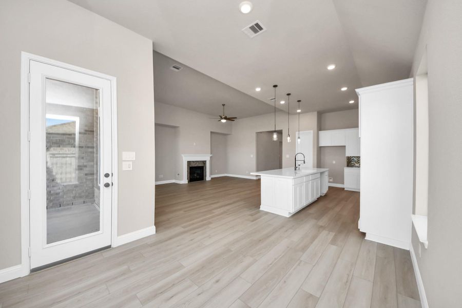 Image 36 of a home in Bridgeland: Heritage Collection. Image 36 of a home in Bridgeland: Heritage Collection.