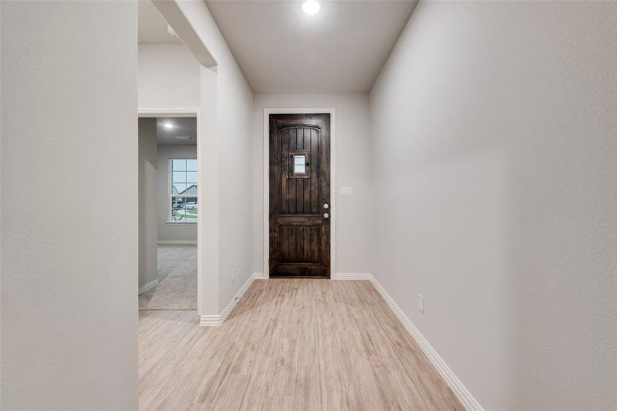 Spacious, unfurnished interior of a new home in Northstar, Haslet (Image 11).