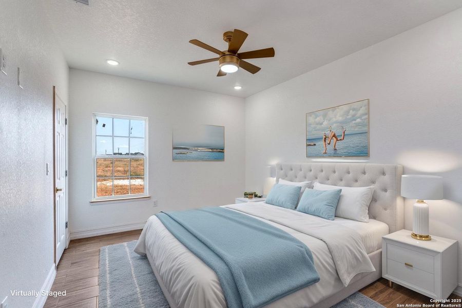 Furnished interior view inside a new home in , Floresville (Image 5).