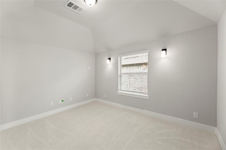 Spacious, unfurnished interior of a new home in Brookfield, Melissa (Image 17). Spacious, unfurnished interior of a new home in Brookfield, Melissa (Image 17).