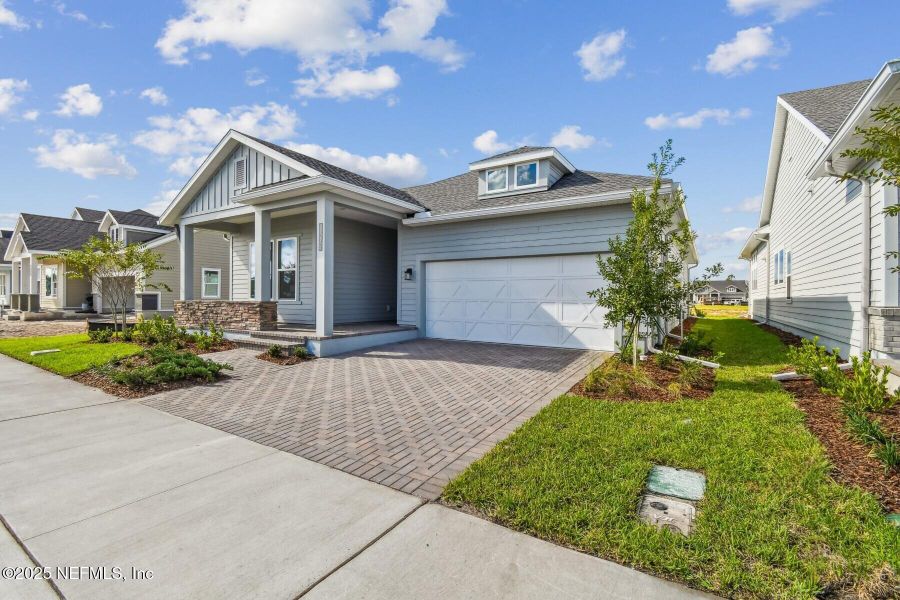 Image 21 of a home in Seven Pines 50' Front Entry.