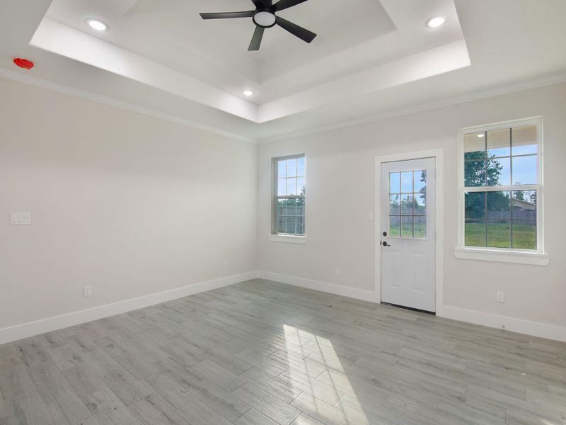 Spacious, unfurnished interior of a new home in , Cleveland (Image 12).