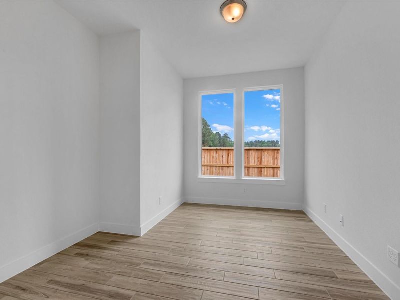 Spacious, unfurnished interior of a new home in Clopton Farms, Montgomery (Image 13).