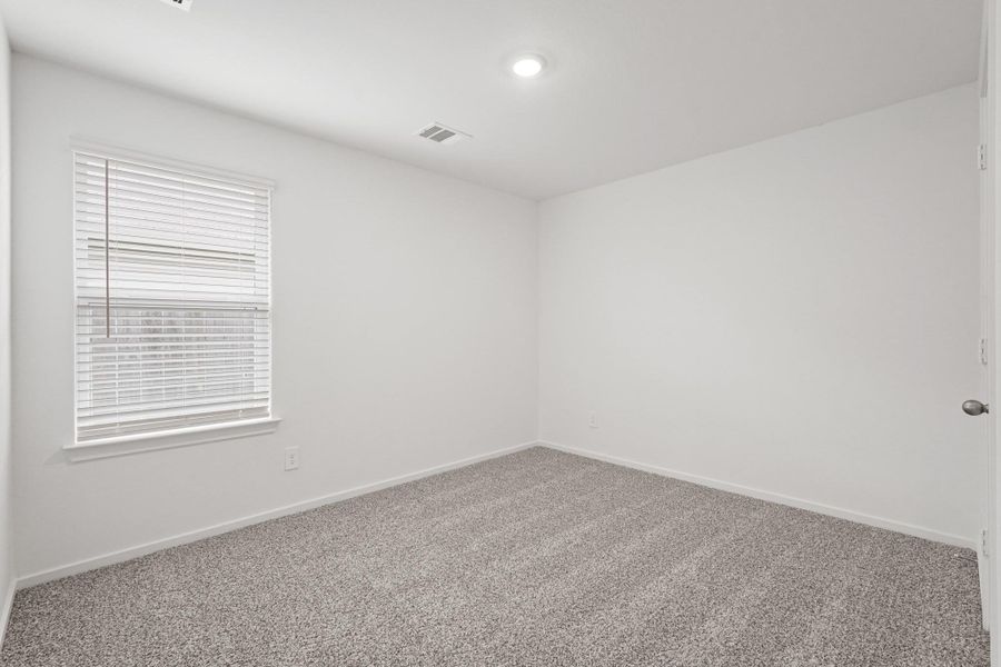 Spacious, unfurnished interior of a new home in Presswoods, Splendora (Image 9).