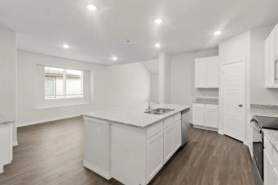 Furnished interior view inside a new home in Retreat at Fossil Creek, Fort Worth (Image 8).