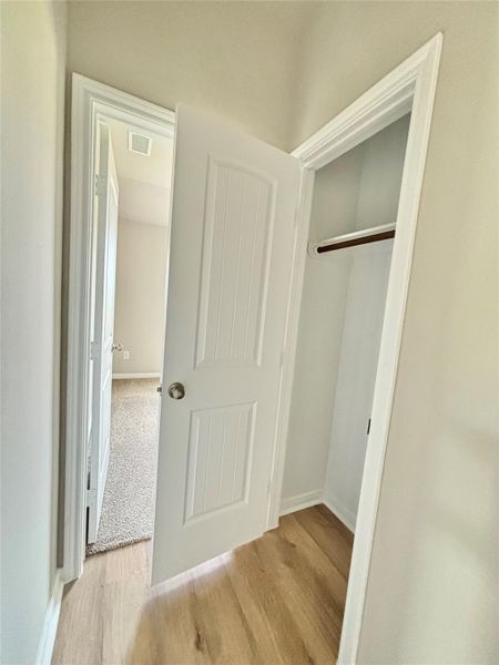 Spacious, unfurnished interior of a new home in , Palacios (Image 22).