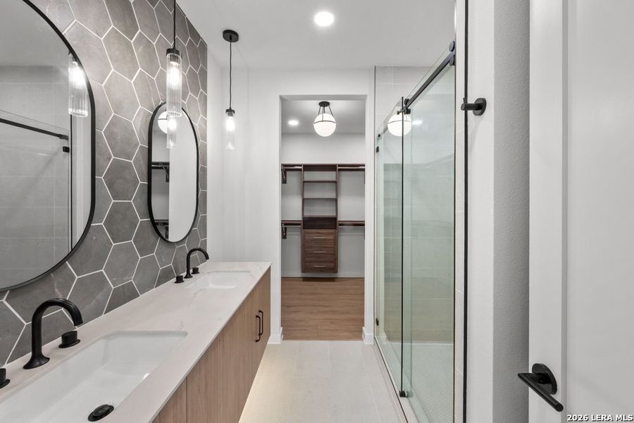 Furnished interior view inside a new home in , New Braunfels (Image 7).