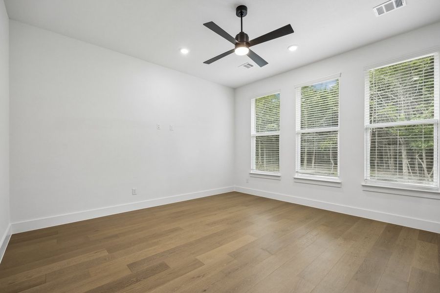 Representative unfurnished interior of a home built from the The Cedarcrest by Lillian Custom Homes in The Arbors Midlothian, Midlothian (Image 34).