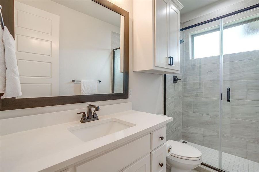 Furnished interior view inside a new home in Santana Ridge - Brock ISD, Weatherford (Image 34).