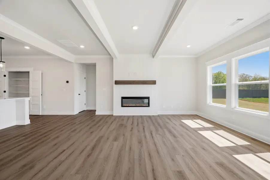 *Photo of example home. Selections and finishes may vary.