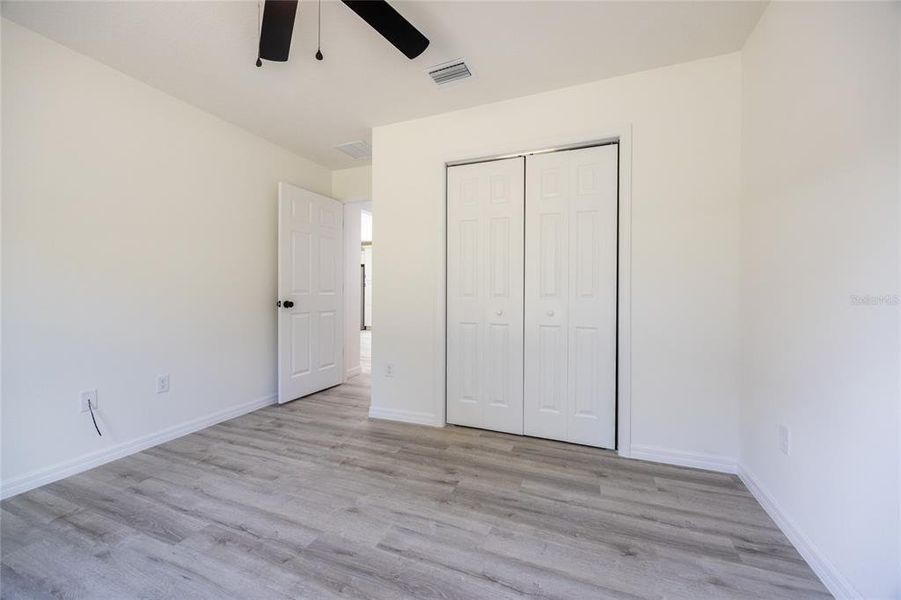 Spacious, unfurnished interior of a new home in , Ocklawaha (Image 39).
