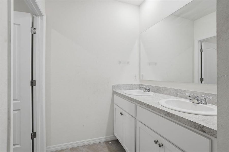 Image 39 of a home in Poinciana Enclave.