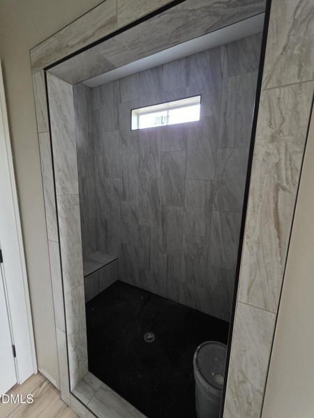 Master shower Master shower