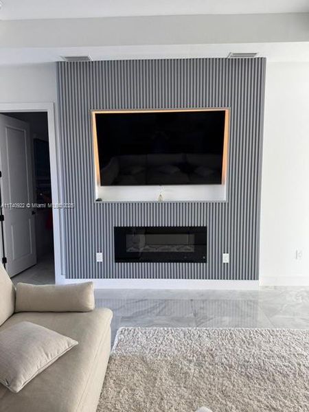 Image 12 of a home in .