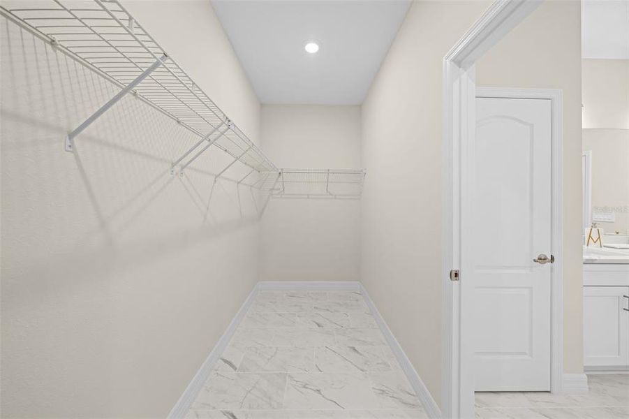 Spacious, unfurnished interior of a new home in , Palm Bay (Image 20).