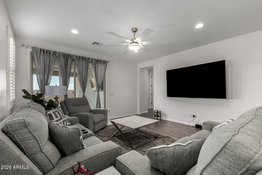 07 - Rummier 07 - Rummier