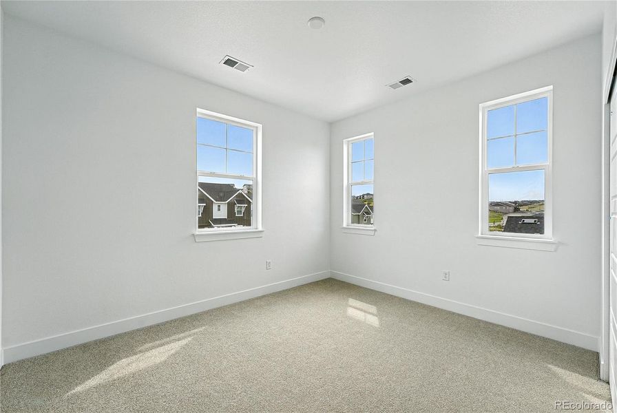 3943 Descent St - Ready Now!