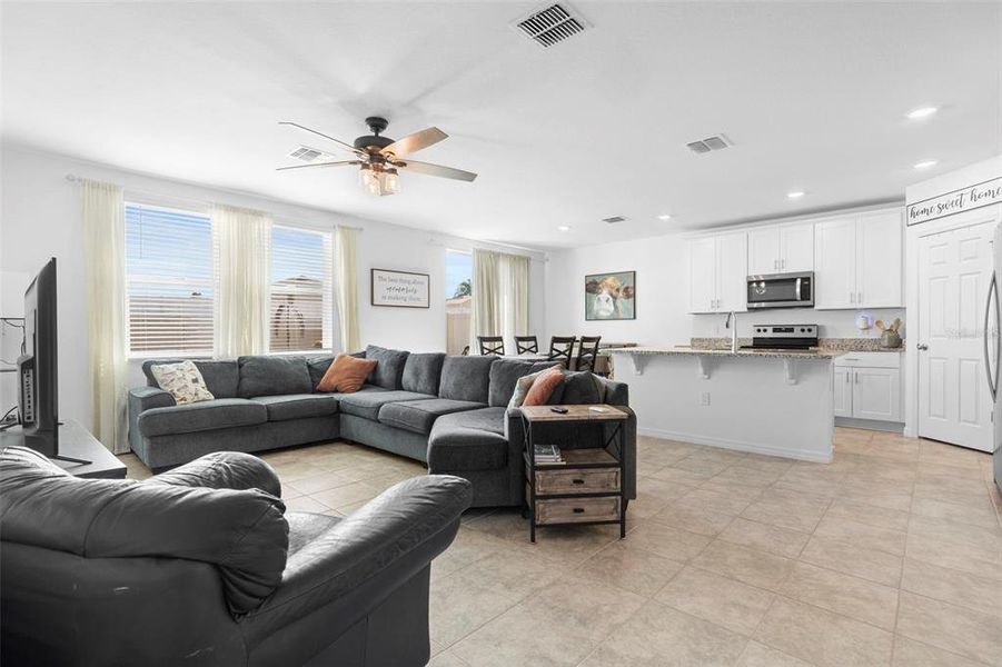 Furnished interior view inside a new home in Deer Run at Crosswinds, Davenport (Image 17).