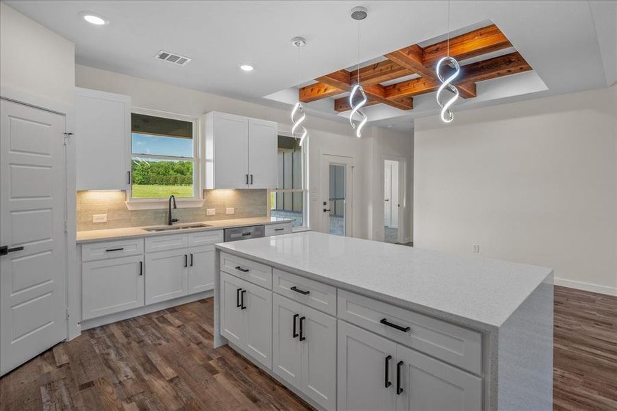 Furnished interior view inside a new home in , Leonard (Image 10).