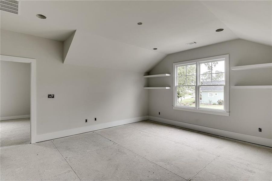 Image 39 of a home in .