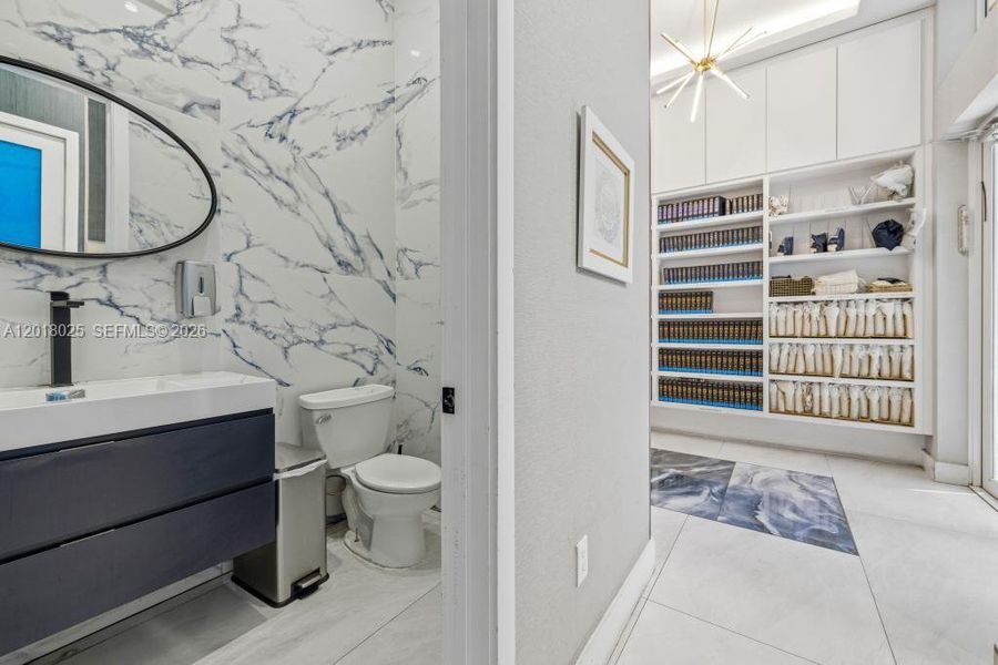 Furnished interior view inside a new home in , Dania Beach (Image 7).