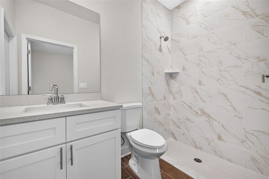 Furnished interior view inside a new home in , Port Charlotte (Image 11).
