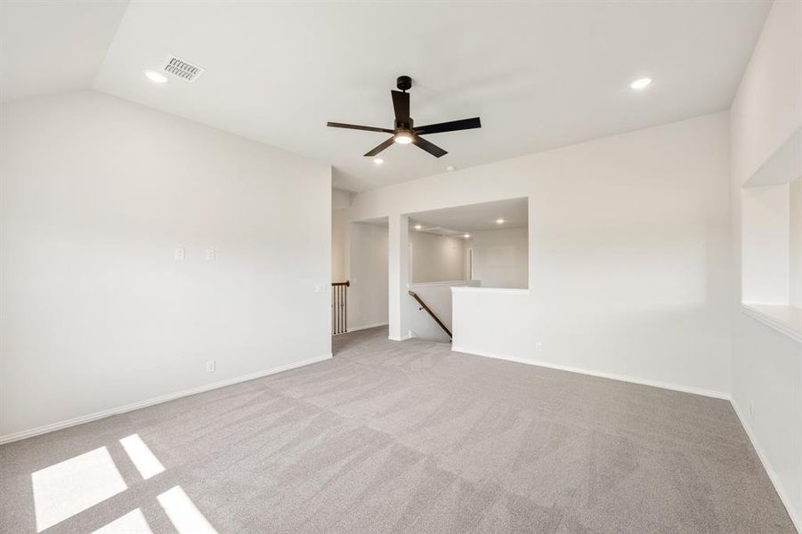 Spacious, unfurnished interior of a new home in Parks at Panchasarp Farms 65, Burleson (Image 30). Spacious, unfurnished interior of a new home in Parks at Panchasarp Farms 65, Burleson (Image 30).