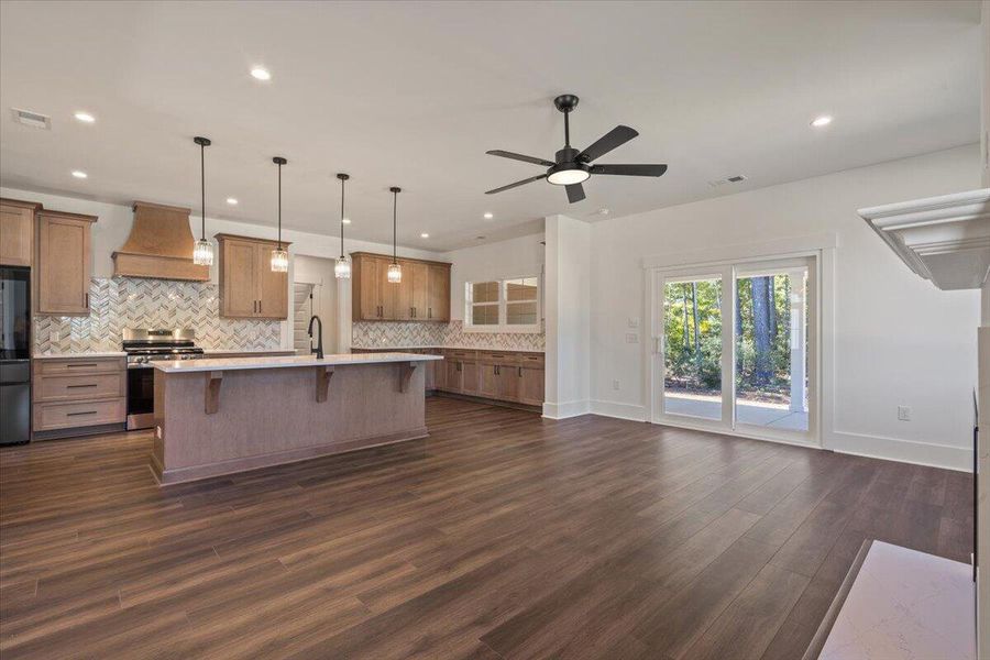 Image 50 of a home in . Image 50 of a home in .