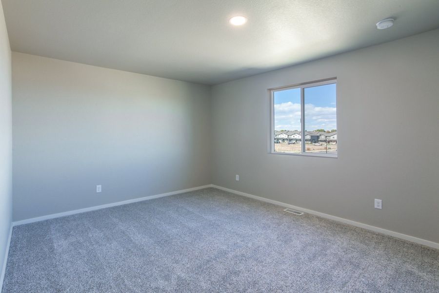 Spacious, unfurnished interior of a new home in Bloom, Fort Collins (Image 84).