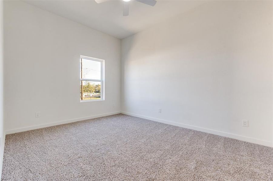 Spacious, unfurnished interior of a new home in , Dallas (Image 12).