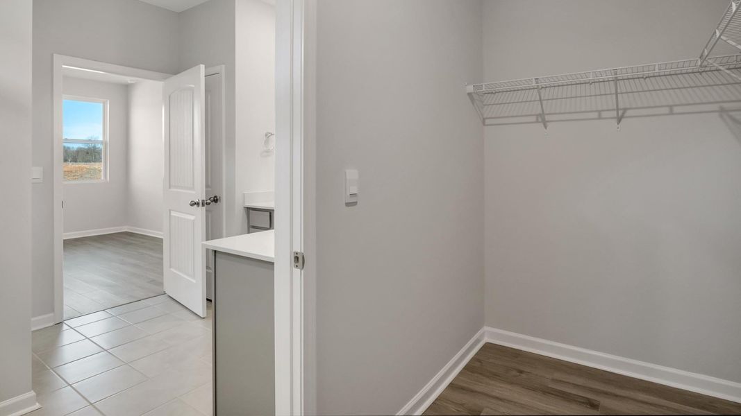 Spacious, unfurnished interior of a new home in Nexus South, Gallatin (Image 12).