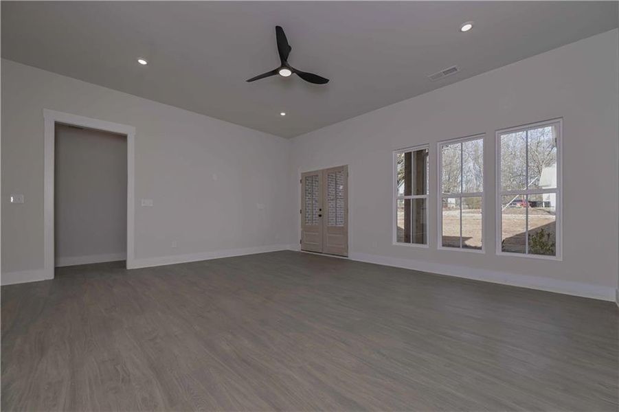 Spacious, unfurnished interior of a new home in , Temple (Image 25). Spacious, unfurnished interior of a new home in , Temple (Image 25).