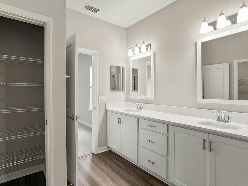 Your suite is complete with a private en-suite bath.