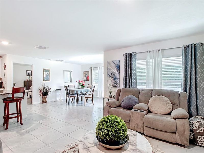Furnished interior view inside a new home in Huntington Ridge, Ocala (Image 10).