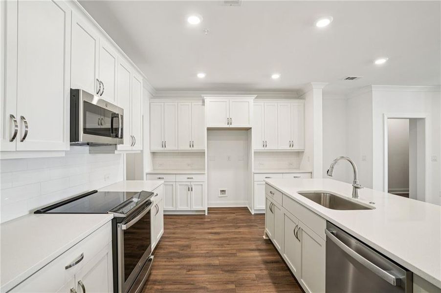 Furnished interior view inside a new home in , Peachtree Corners (Image 10).