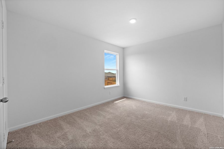 Spacious, unfurnished interior of a new home in Preserve at Medina, Von Ormy (Image 21).